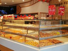 面包甜点陈列柜-珍糕兴(三林店)
