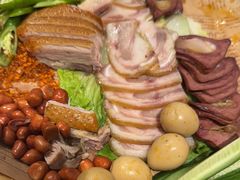 -有红鸡毛店·川菜(建设路店)