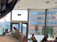 -奈雪的茶(优特汇店)