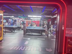 -DEDE APU潮玩运动聚乐部(观音桥店)