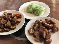 -老鼎万春卤菜(五代传承创始老店)
