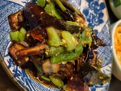 -夯鱼烤鱼·尔滨地标美食(中央商场店)