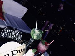 -青岛海尔洲际酒店