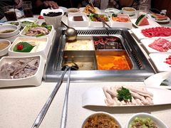 -海底捞火锅鲜切牛肉主题店(长寿路店)