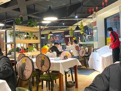 大堂-陈生记黑鱼馆·20年活鱼现杀(宁波鼓楼店)