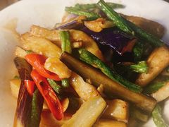 -柴窝堡22号辣子鸡·传承新疆菜