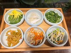 -银米·云南传统过桥米线(双廊黑金冠店)