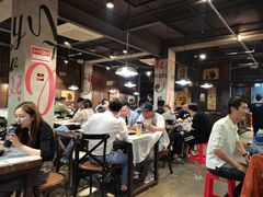 -郑东靓靓虾馆·金牌油焖大虾(天泽街店)