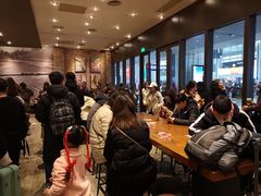 等位区-星巴克(重庆火车北站北广场II店)