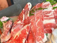 -铭牛烧肉·和牛海鲜自助(高新月牙湖店)