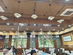 -绿雅居原生态农庄(小涌店)