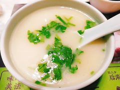 -洪氏嗨捞·猪肚鸡火锅(阳光天地店)