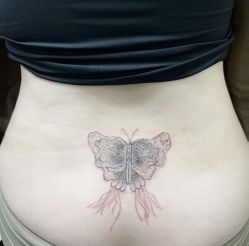 -明星刺青·洗纹身