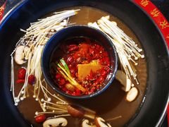 -三江两海老火锅(北京首店)