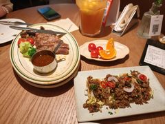 -芭莉与彩虹西餐厅(成都合生汇店)