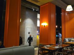 -食间牛排(湖西路店)