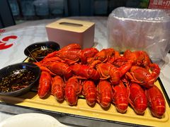 -肥肥虾庄·金牌油焖大虾(首义路店)