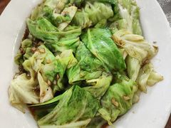 -巷子深菜馆·津门肘子(滨海店)