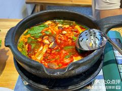 -黔二妞地摊火锅(龙华清湖店)
