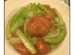 絲瓜燴麵筋-京味斋·北京烤鸭(北京南站洋桥店)