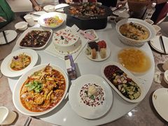 -巴特餐饮6加1音乐餐吧·新疆菜