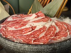 -湊湊火锅·茶憩(杭州湖滨银泰in77店)