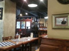 大堂-皇冠自酿啤酒坊(中国红街5号楼店)