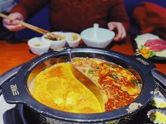 -蜀滋香鲜鱼火锅(黄金路店)