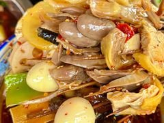 -大众跷脚牛肉馆·非遗传承单位(峨眉山店)