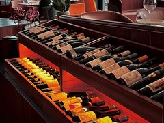 -MONICH牛排融合餐厅(和义大道购物中心店)