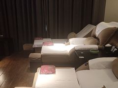 -金色印象·4K影院式足体养生(石碾盘店)