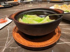 -海派悦庭·海胆烧麦·新融合菜(凯德广场店)