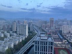 -大连星海皇冠假日酒店