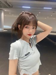 -88潮牌造型烫发·染发