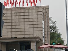 -许西美食一条街