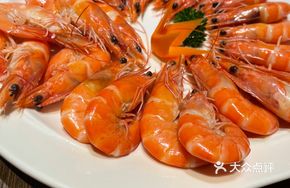 Steamed Fresh Long-Clawed Shrimp