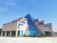 -上海市龙华烈士陵园