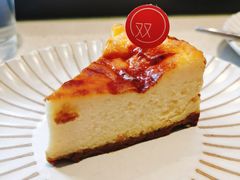 巴斯克乳酪-双风车咖啡馆 Twin Windmills(六道口店)