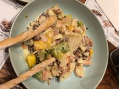 -Tapa Tapa