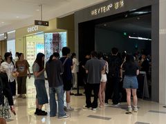 -喜茶(深圳万象城黑金店)
