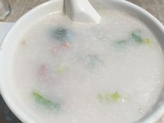 皮蛋瘦肉粥-荔银肠粉(广州天河华利路店)