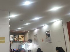 大堂-满宝馄饨(HRB新亭街店)