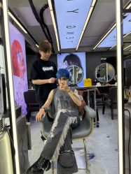 -藤野造型烫发染发