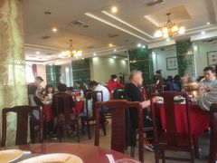 大堂-山海关清和浑锅店
