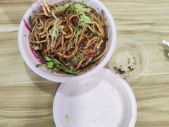 -黑八私房老北京炸酱面