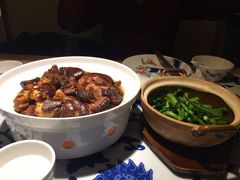 黄酒香菇红焖肘子-江南赋(内蒙古大厦店)