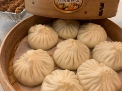 传统三鲜包子-狗不理(贵宾楼店)
