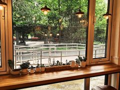 -Cafe Villa