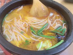 -妈妈故事米线(市府恒隆店)