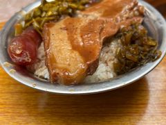 -梁阿婆廿年老牌扣肉糯米饭